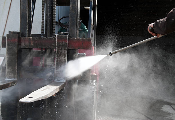Best Roof Pressure Washing  in Foreman, AR